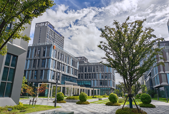 大兴工业地产投资新蓝海——新能源产业园区崛起